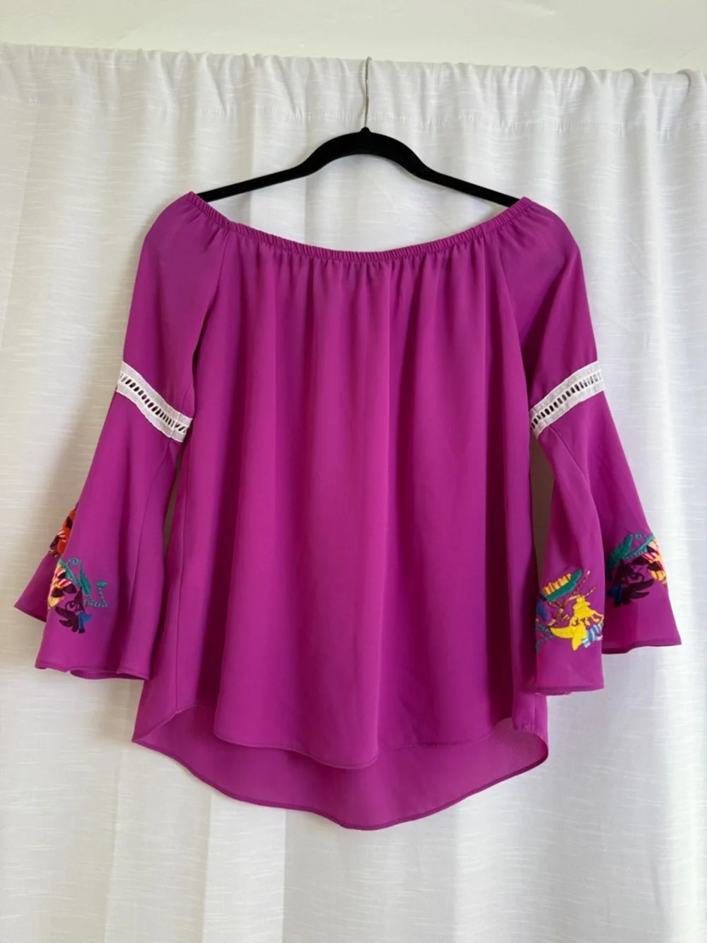 Vava by Joy Han Embroidered Off Shoulder Blouse Pink Boho Peasant Top | Size XS - Picture 8 of 10